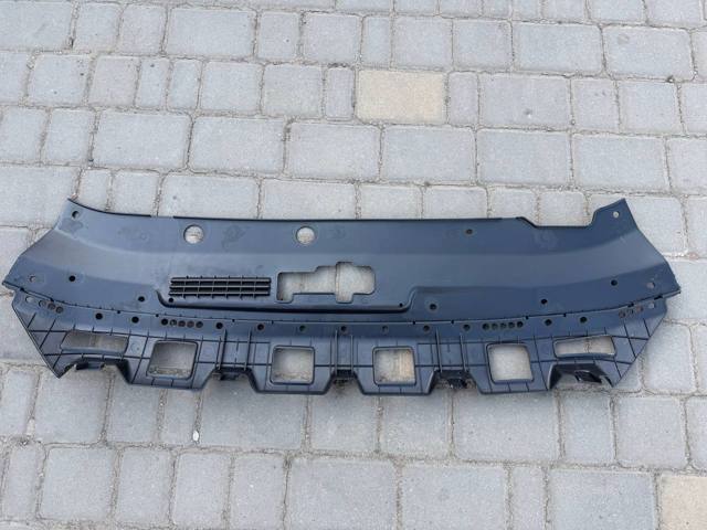 Накладка передней панели (суппорта радиатора) верхняя 86361E6700 MARKET (OEM)