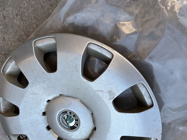 1U0601147GMHB VAG Колпак колесного диска купить в Днепр