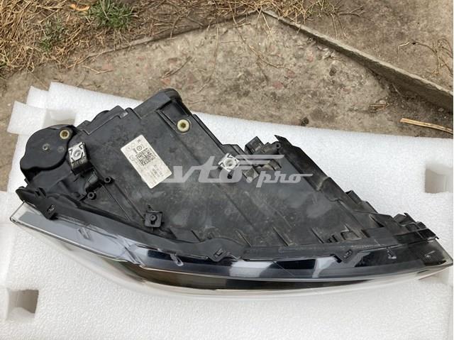 VAG 2G1941774 Правая фара в наличии Павлоград