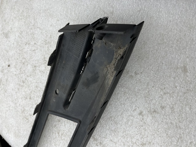 3G08546619B9 VAG Заглушка (решетка) противотуманных фар бампера переднего левая купить в Ровно