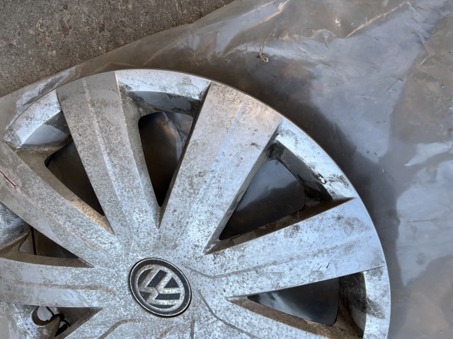 VAG 5C0601147D Колпак колесного диска в наличии Украина