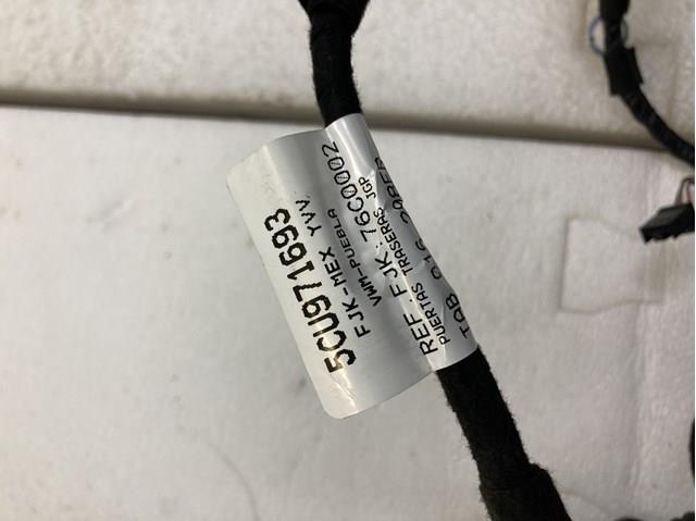 5CU971693 VAG купить в Львов