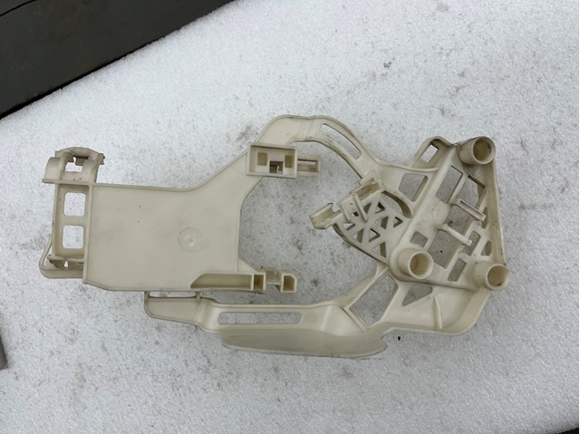 VAG 5N0839768C в наличии Запорожье