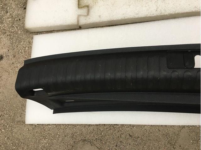 5N0863459B82V Облицовка задней панели багажника купить Сумы