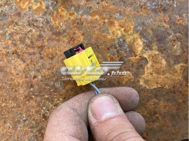 61138377152 BMW купить в Украина