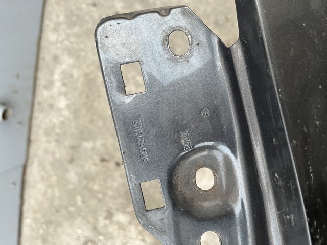 6R0821105 VAG купить в Ирпень