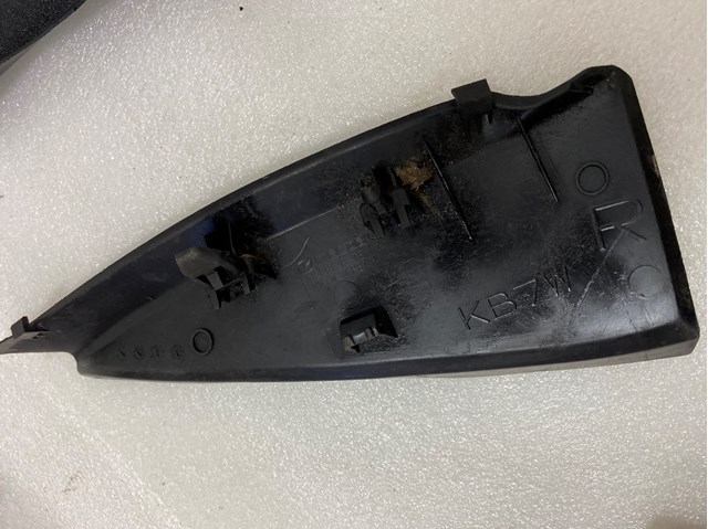 KB7W51PC1 Водосток лобового стекла, жабо купить Ирпень