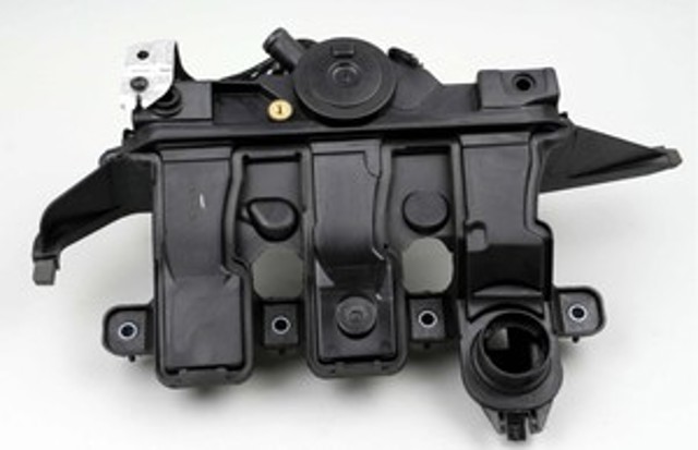 RENAULT 118301003R Коллектор впускной в наличии Чернигов