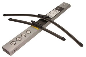 288905450R RENAULT Щетки стеклоочистителя купить в Ужгород