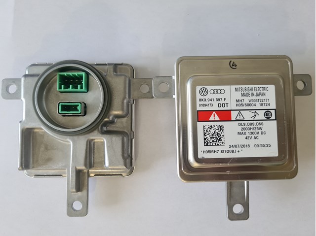 Модуль управления (ЭБУ) адаптивного освещения 8K0941597F VAG