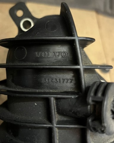 31422153 VOLVO Шланг (патрубок) интеркуллера купить в Павлоград