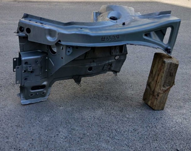 31672513 VOLVO Арка крыла переднего левого купить в Винница