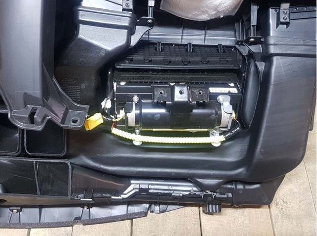 HONDA 77100TX6A01ZA в наличии Черновцы