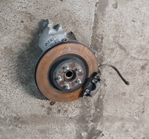 Цапфа поворотная правая HK835A970AE JAGUAR
