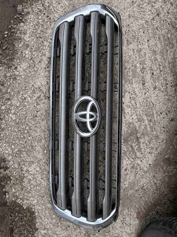 Облицовка радиатора 5310160480 TOYOTA