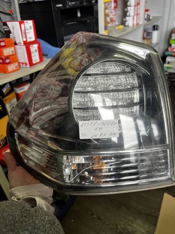 Фонарь задний левый 815600E010 TOYOTA