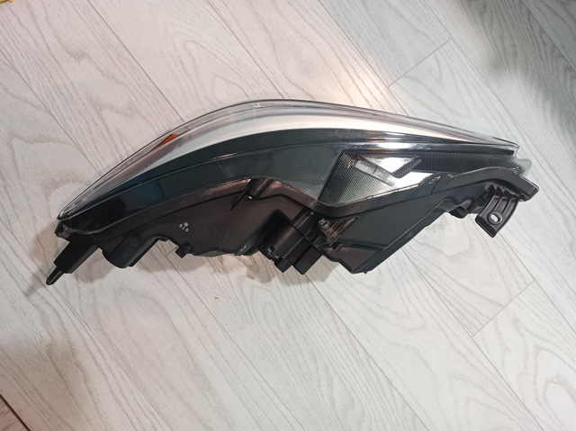 260604HB0B NISSAN Левая фара купить в Ирпень