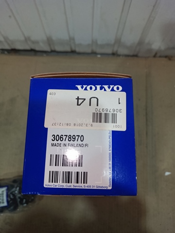 VOLVO 30678970 Катафот (отражатель) заднего бампера левый в наличии Днепр