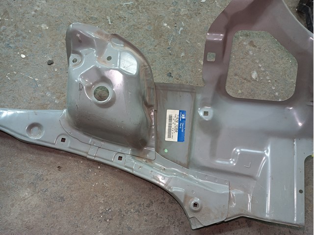 Панель крепления задних фонарей 715701C350 HYUNDAI