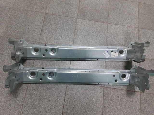 ZAZ TF69Y08401150 Суппорт радиатора нижний (монтажная панель крепления фар) в наличии Черкассы