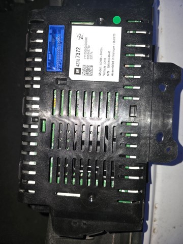 Приборная доска 42787372 GM