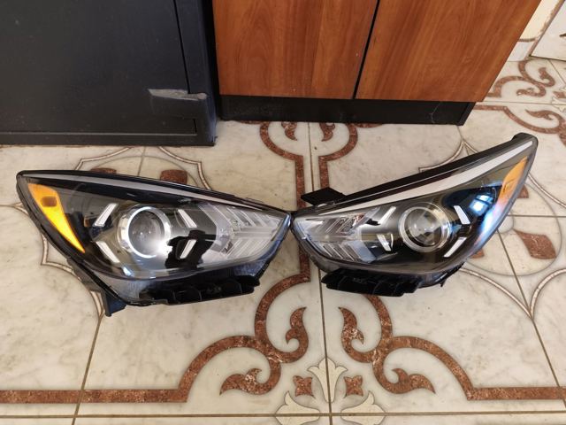 Фара дальнего света в сборе 92101G5540 HYUNDAI