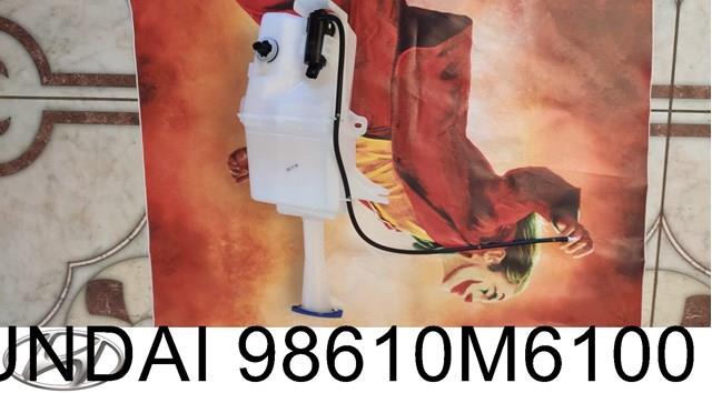 Водяной бачок омывателя стекла 98610M6100 HYUNDAI