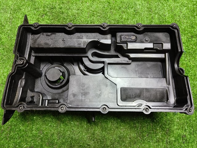 VAG 03G103469 Клапанная крышка в наличии Полтава