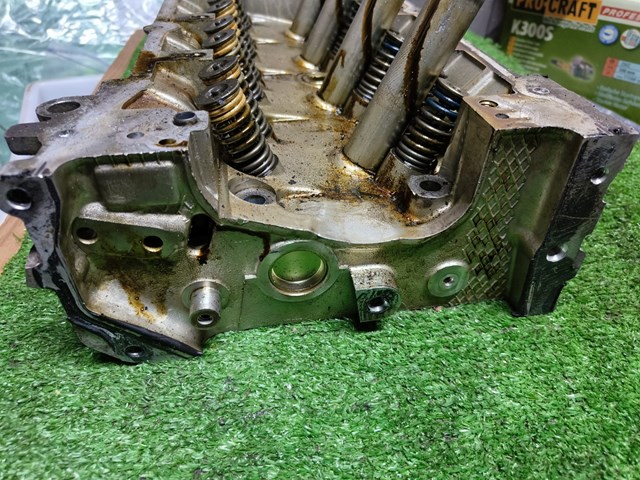 MITSUBISHI 1005C230 ГБЦ в наличии Ужгород