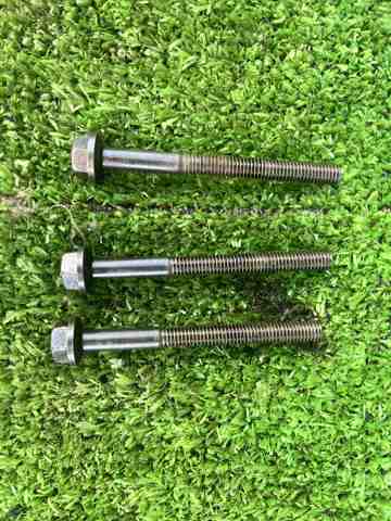 Болт крепления форсунки 1465A068 MITSUBISHI