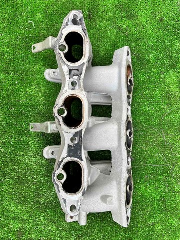 1540A369 MITSUBISHI Впускной коллектор купить в Хмельницкий
