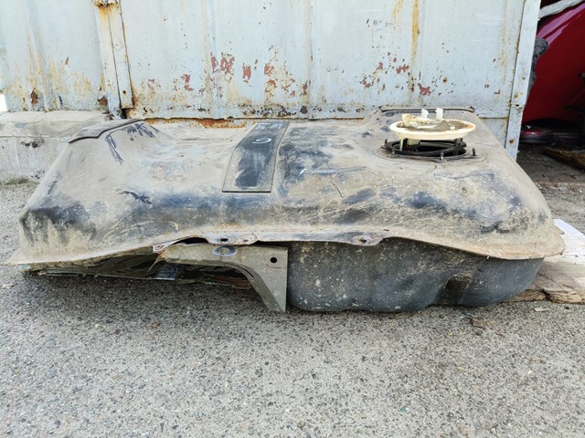 1700B667 MITSUBISHI Бензобак купить в Львов