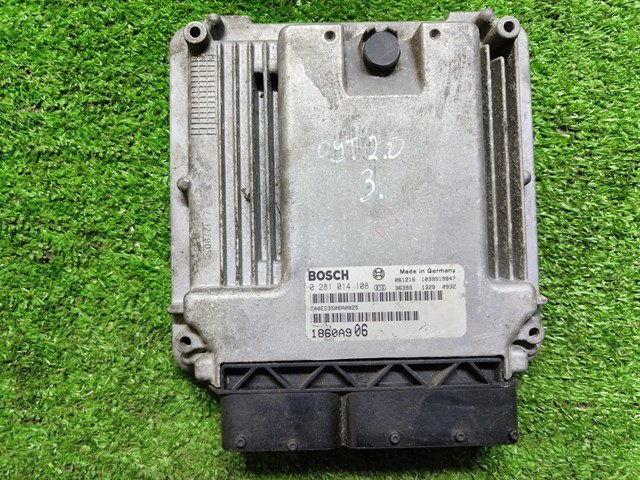 Модуль управления двигателем Митсубиси Аутлендер II XL