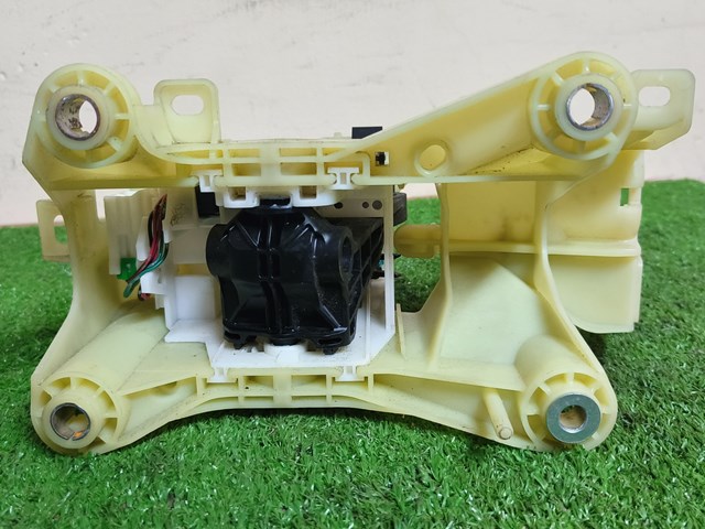 2400A378 MITSUBISHI Кулиса переключения передач купить в Хмельницкий