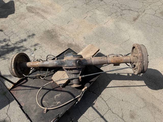 Картер среднего моста и кожух полуосевой 3711A034 MITSUBISHI