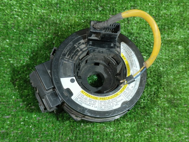 Кольцо AIRBAG контактное, шлейф руля 3748064J10 SUZUKI