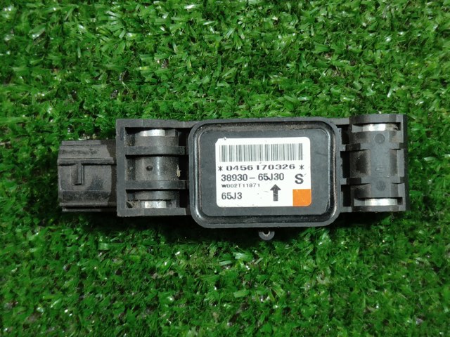 Датчик Айрбег передний 3893065J30 SUZUKI