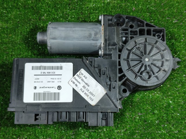 3D0959795E VAG Мотор стеклоподъемника двери задней левой купить в Черновцы