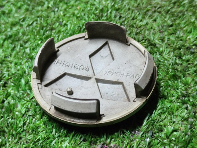 4252A060 MITSUBISHI Колпак колесного диска купить в Чернигов