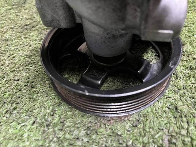 Насос ГУР 4450A008 MITSUBISHI