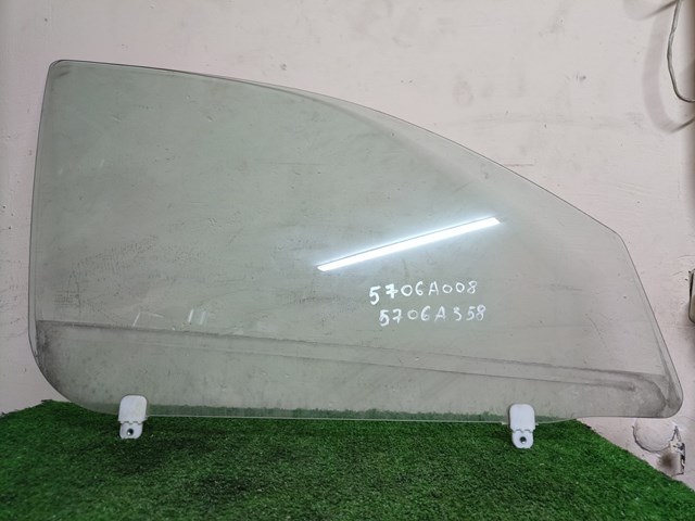 5706A358 MITSUBISHI Стекло двери передней правой купить в Хмельницкий