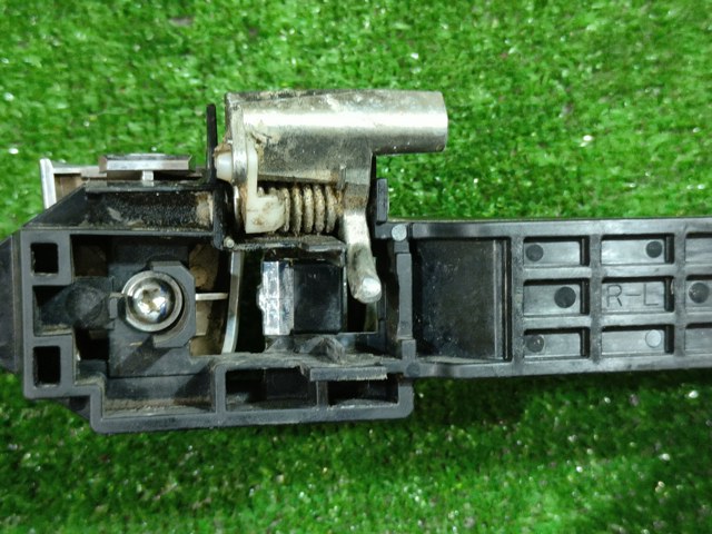 5716A035 MITSUBISHI Держатель наружной ручки двери задней левой купить в Украина