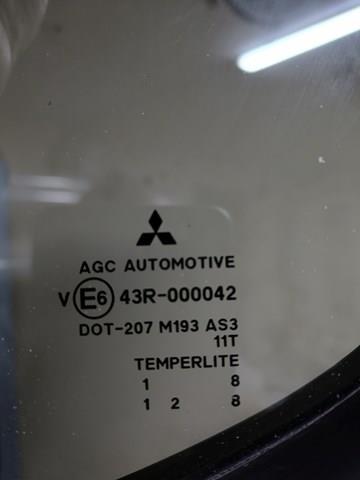5740A205 MITSUBISHI Стекло-форточка двери задней левой купить в Житомир