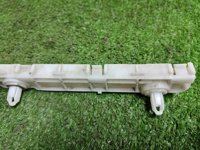 6410A222 MITSUBISHI Кронштейн бампера заднего внешний правый купить в Ужгород