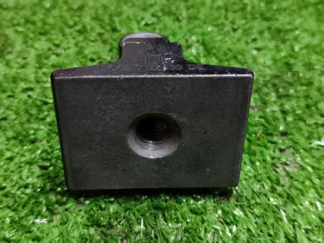 7185633 BMW купить в Кривой Рог