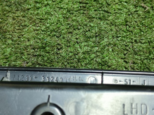 TOYOTA 7423133240 Панель (накладка) блока управления стеклоподъемником передняя правая в наличии Днепр