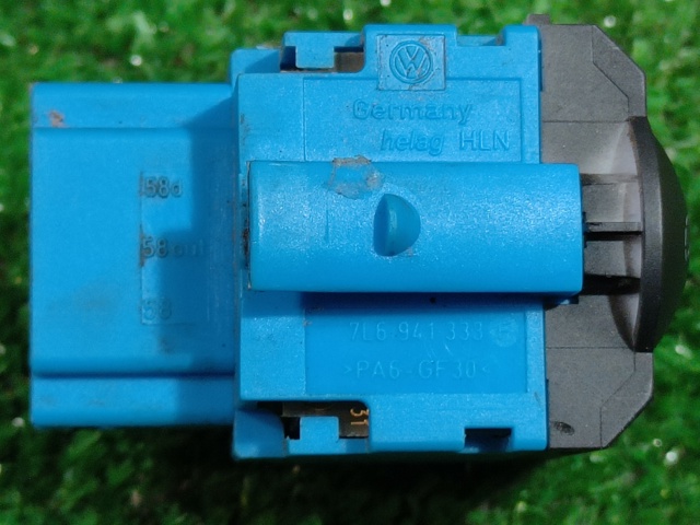 7L6941333F Кнопка (регулятор) корректора фар купить Ужгород