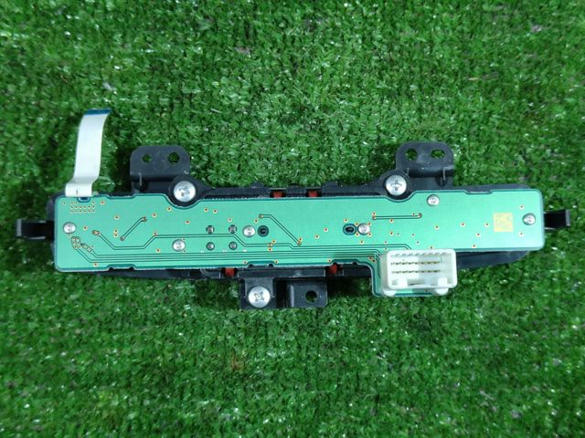 MITSUBISHI 8002B688XA в наличии Одесса
