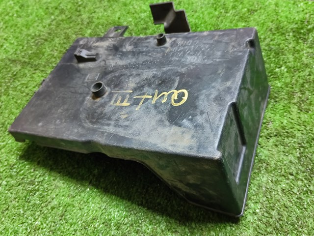 8201A066 MITSUBISHI Полка под аккумулятор купить в Каменское