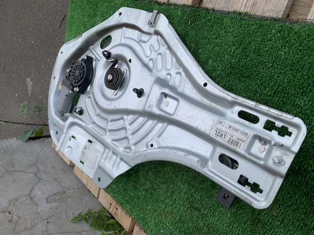 824052E000 HYUNDAI Механизм стеклоподъемника двери передней левой купить в Одесса